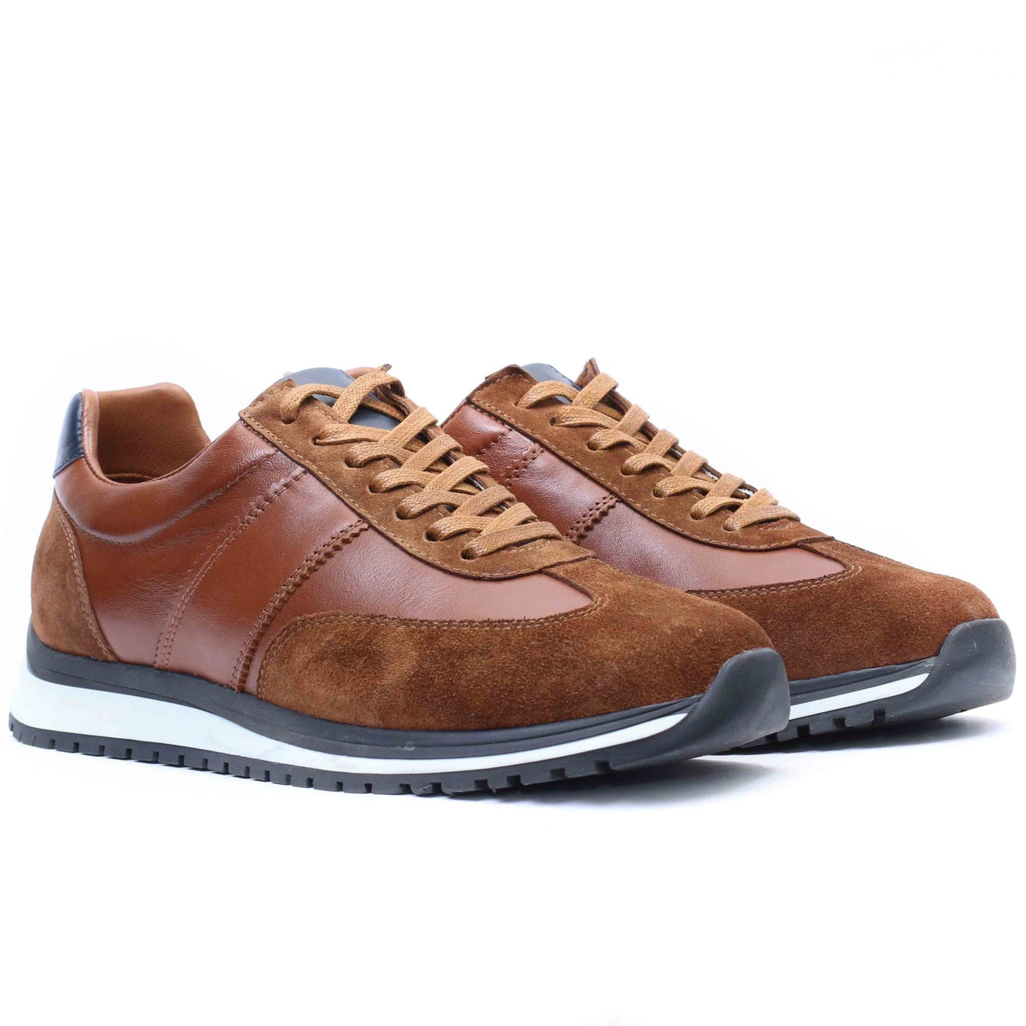 BASKET CUIR TABAC  311