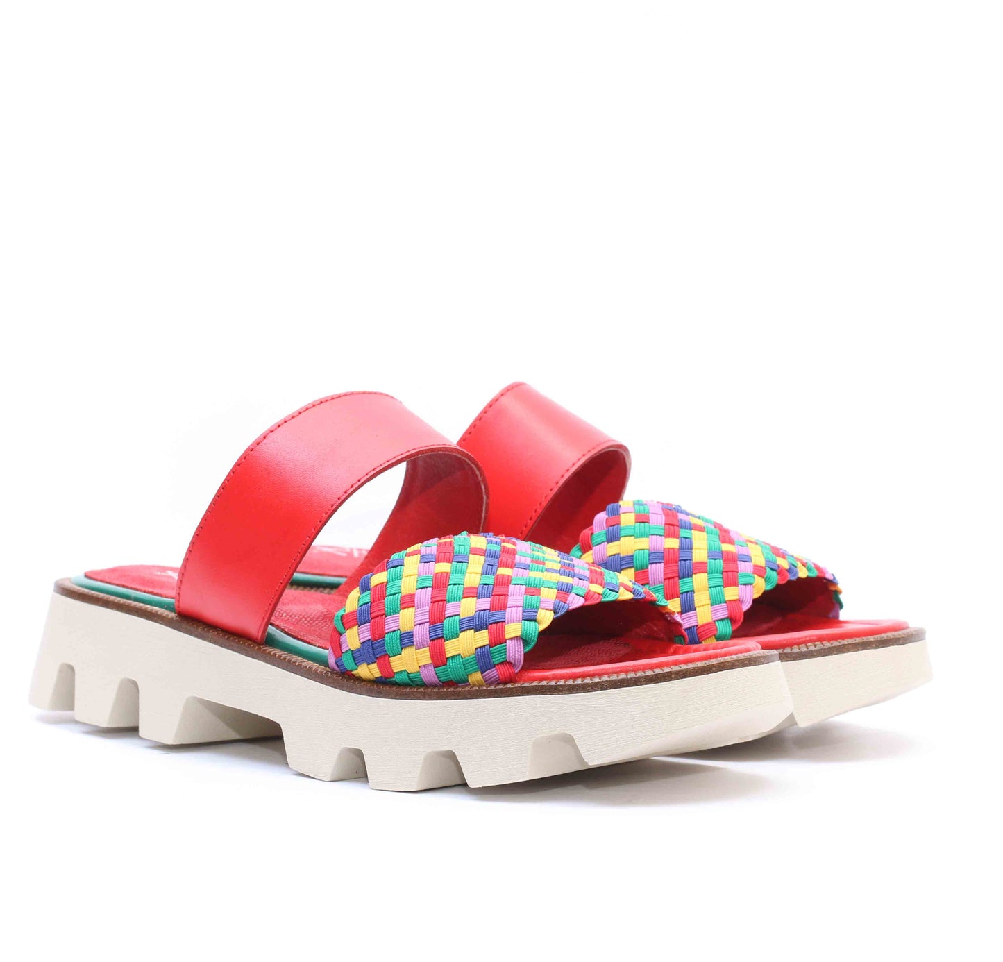 SANDALES EN CUIR ROUGE 070