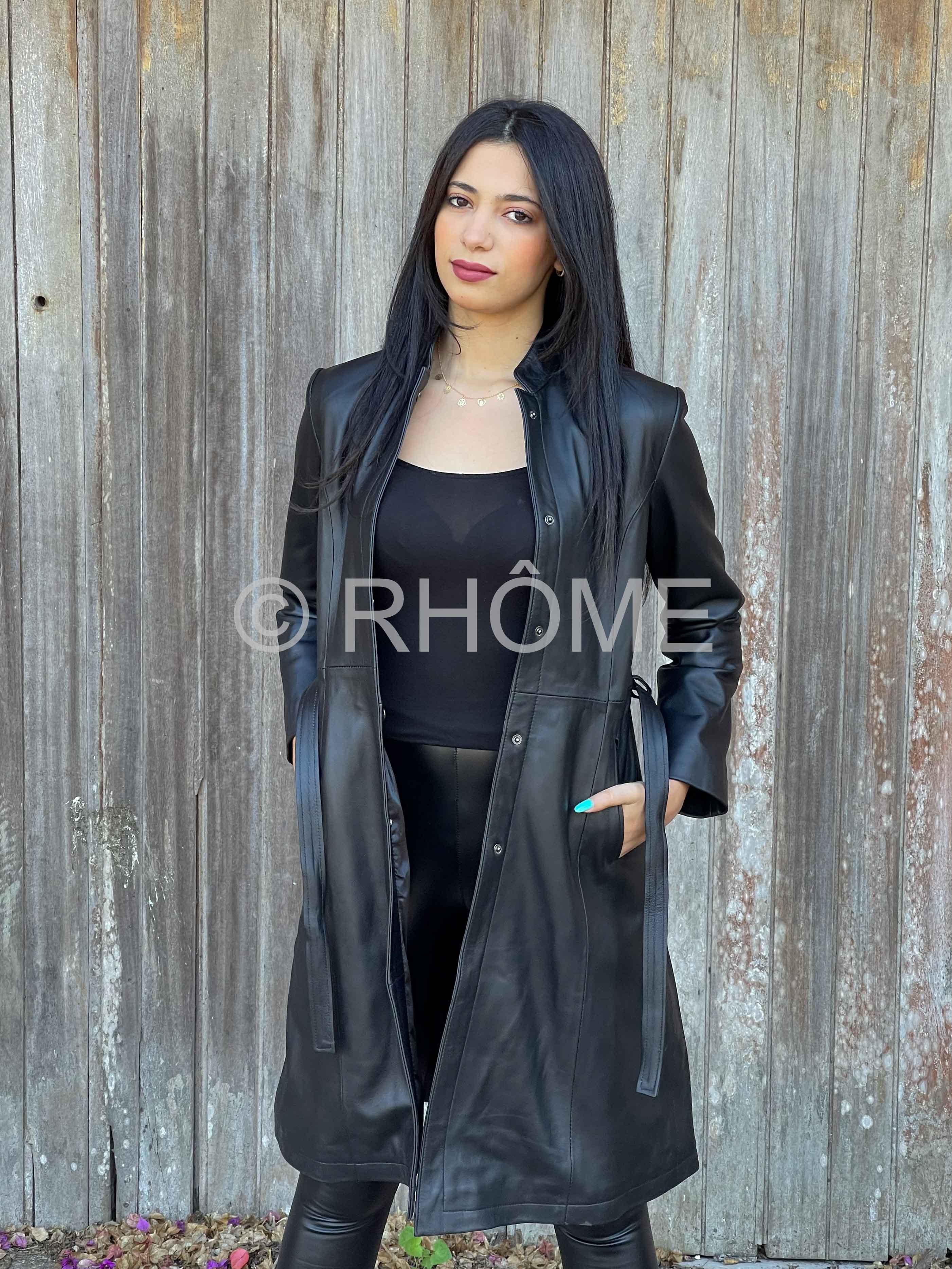 Manteau en cuir noir 087