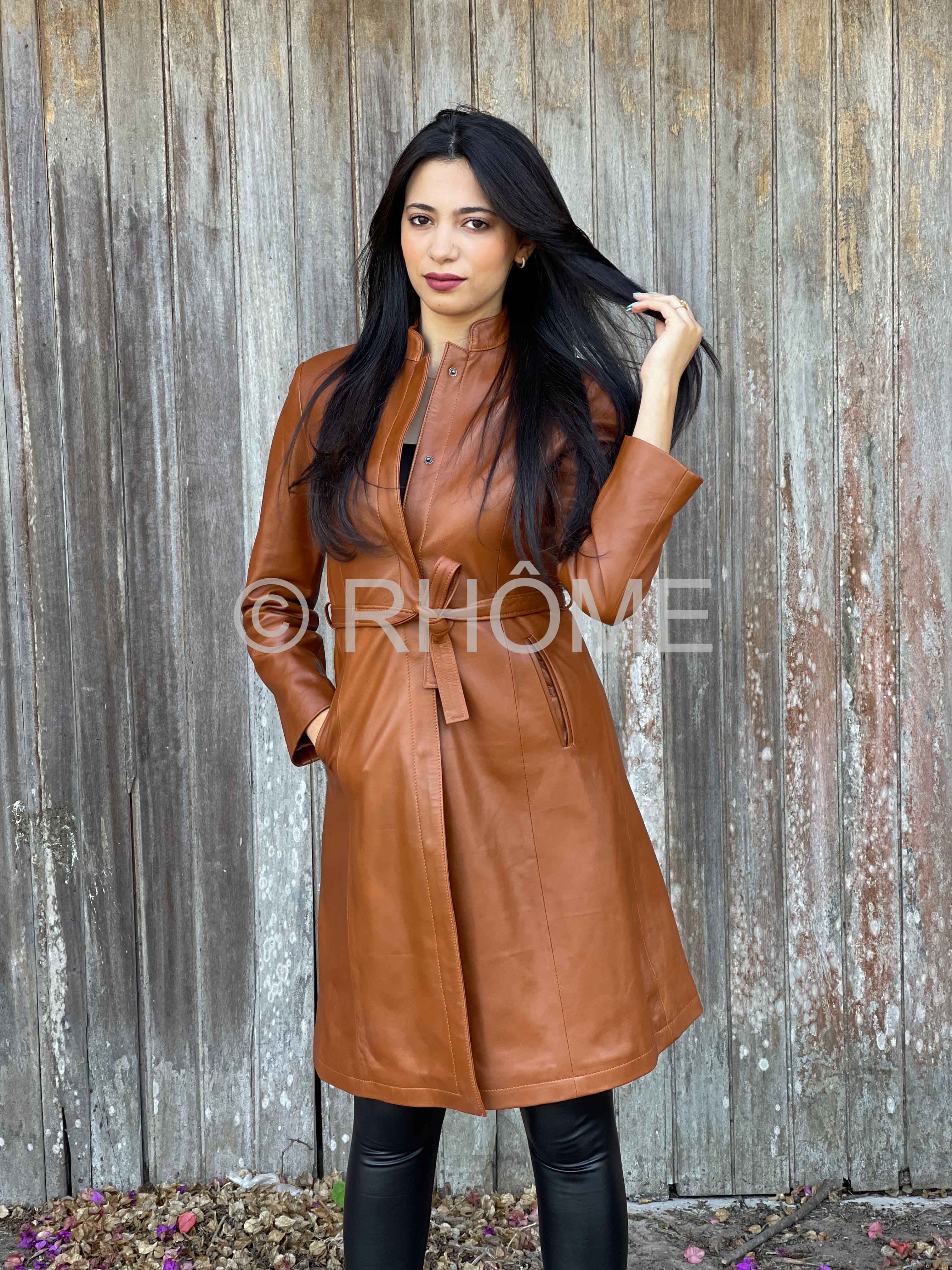 Manteau en cuir marron 087